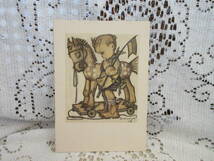 ドイツ製　ヴィンテージ　絵葉書　ポストカード　男の子　木馬の乗り物　旗　フンメル人形　イラスト　未使用_画像1