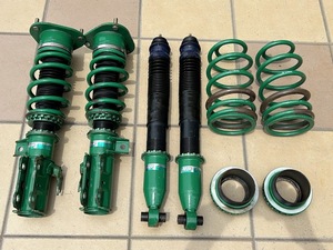 ZVW40W/ZVW41W Prius Alpha TEIN FLEX Z shock absorber.