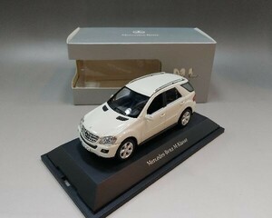 メルセデス・ベンツ ディラーモデル 1/43 メルセデス・ベンツ MLクラス ホワイト　B66962408