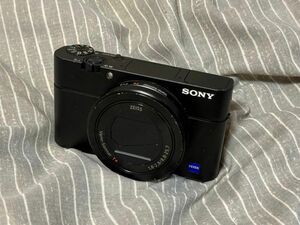 【状態良好】ソニー SONY Cyber-shot RX100III(DSC-RX100M3)【付属品盛り沢山】