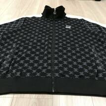 puma T7 Printed Track Jacket zip XL プーマ モノグラム トラック ジャケット ジャージ 総柄 ライン スタンド ジップ ブルゾン ブラック_画像2