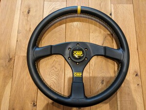 ＯＭＰステアリング(OMP Steering)　ヴェロチータ(Velocita) ブラックレザー/ブラックスポーク　350mm