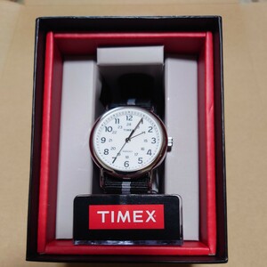 TIMEX タイメックス　腕時計　TW 2P72200