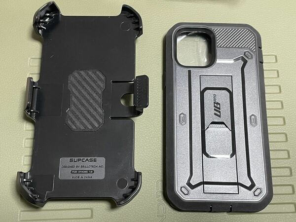 【送料込み】iPhone12　　SUPCASE　頑丈　フルガードケース　黒　スマホケース　iPhone12Pro