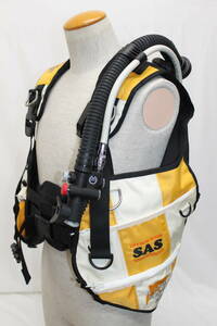 美品 BCD SAS ランドマーク7 AACS1 Mサイズ