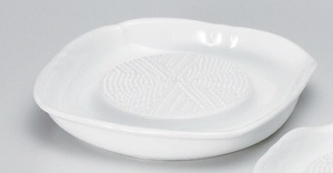 白　おろし器　大サイズ　ノンスリップ　日本製　陶器製だからそのまま出しても良し、洗うのもかんたん！