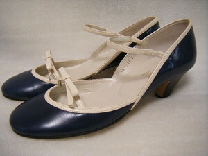  women's shoes * Kitamura * navy blue × white pumps 13305*23.5* lovely 