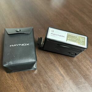 RAYNOX フラッシュ　カメラ　コンパクトデジタルカメラ 日本製