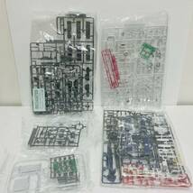 80/M19■１円〜 未組立 プレバン限定HG 1/144 陸戦型ガンダム（パラシュート・パック仕様） ☆☆_画像3