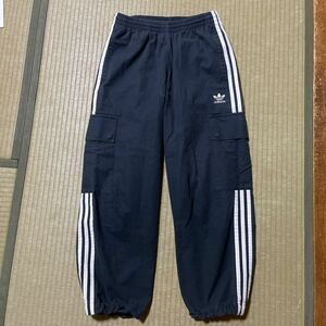 adidas cargo pants black 