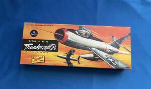 リンドバーグ　1/48? アメリカ　リパブリック　XF-91 サンダーセプター