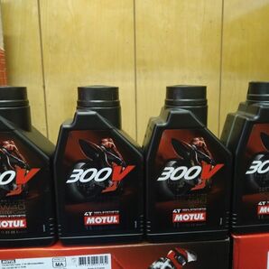 モチュール MOTUL 300V ファクトリーライン ロードレーシング 10w40 1L 4缶 4本 国内正規品 