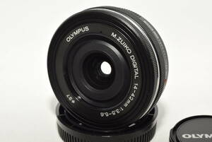 【極上品】 OM SYSTEM/オリンパス OLYMPUS 電動式パンケーキズームレンズ M.ZUIKO DIGITAL ED 14-42mm F3.5-5.6 EZ BLK　#7045