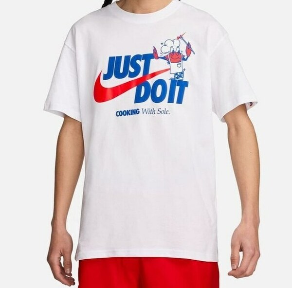 TE/NIKE (ナイキ) NSW クッキング カニTシャツ FV3750　ホワイト　XLサイズ