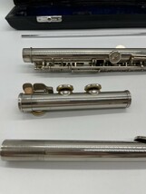 【1円〜】 YAMAHA ヤマハ フルート YFL-23 管楽器 ハードケース付き　中古 未確認　現状_画像4