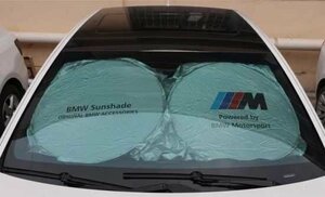 ★激レア★車内の暑さ対策に！目立つ BMW M ロゴ サンシェード UVカット 遮光 日焼け防止 軽量コンパクト収納