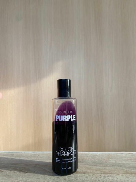 クオルシア　紫シャンプー カラーシャンプー