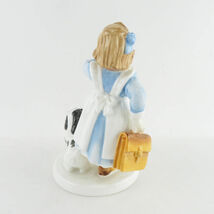 美品 ROYAL DOULTON ロイヤルドルトン HOMETIME ホームタイム HN3685 フィギュリン 陶磁器 置物 陶器人形 英国 少女 犬 オブジェ SU6018D_画像3