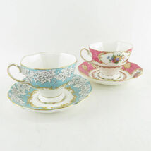 美品 ROYAL ALBERT ロイヤルアルバート レディカーライル＆エンチャントメント カップ＆ソーサー 2客 セット 花柄 フラワー 英国 SU6108E_画像2