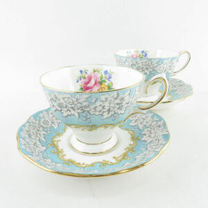 美品 ROYAL ALBERT ロイヤルアルバート エンチャントメント ティーカップ＆ソーサー 2客 ペア SY8793K