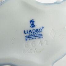 美品 LLADRO リヤドロ 6642 お船に乗って フィギュリン 陶器人形 置物 犬 舟 オブジェ インテリア SU6328K_画像5