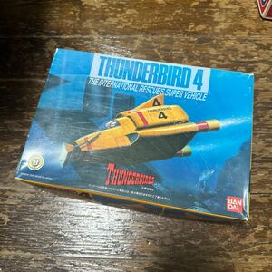  Bandai Thunderbird 4