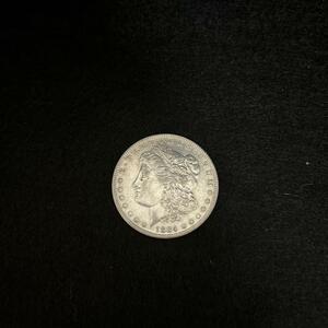 アメリカ　モルガン1ドル銀貨 1884年　26.6グラム　ミントO ④