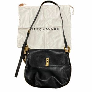 MARC JACOBS マークジェイコブス レザー ショルダーバッグ 肩掛け 斜め掛け 本革　スタッズ