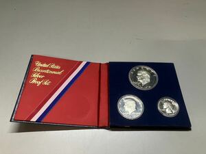 アメリカ　LIBERTY リバティ　アメリカ建国200年　1776年-1976年　1ドル　50セント　25セント　3枚セット　記念硬貨