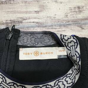 L1292 TORY BURCH トリーバーチ 半袖Tシャツ XSサイズ トップス 黒 花柄 レディース コットン100％ 綿100％ トルコ製の画像3