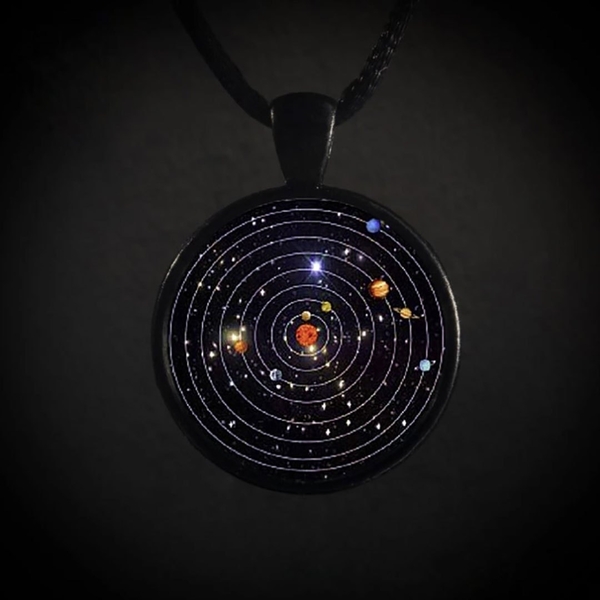 ネックレス 銀河系 宇宙 ブラック 球 銀河 匠の技 神秘的 チャク