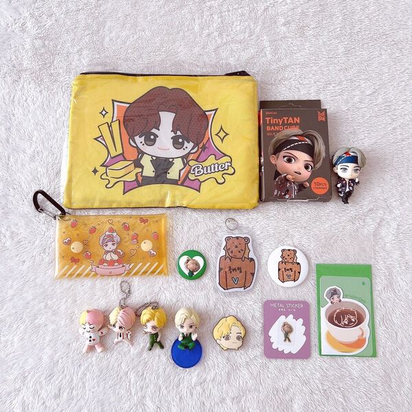 BT21 tiny tan テヒョン グッズまとめ売り ポーチ キーリング