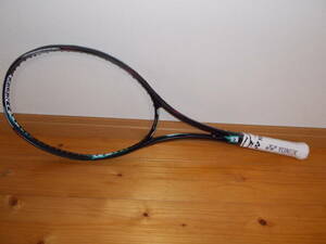 ヨネックスソフトテニスラケット　ジオブレーク50VS　GEO50VS-MIG（131）UL1 　適正ポンド25～35　重さ238ｇ　前後衛用　新品