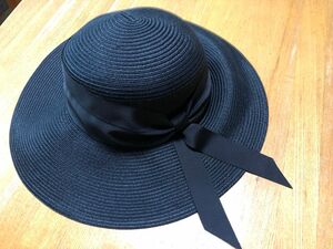 ∝ 栗原∝レディース・婦人用　つば広ハット　ペーパーハット　サイズ５７．５cm　キャップ　黒色帽子　帽子