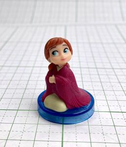 アナ　幼少期　フルタ　ディズニー　チョコエッグ　アナと雪の女王　シークレット　マスコット　フィギュア　中古ジャンク　食玩　ガシャ