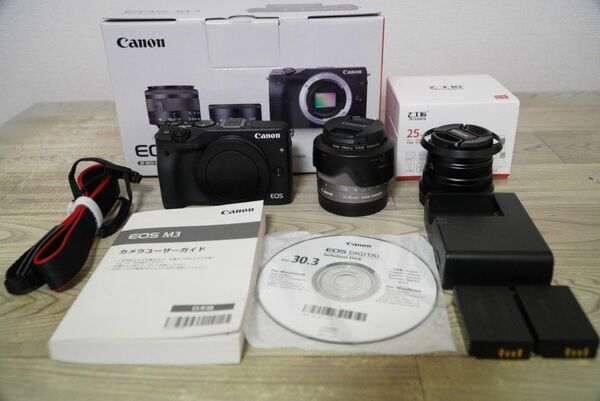 EOS M3 Canon デジタルカメラ Lens 15-45mm と Artisan 25mm F1.8