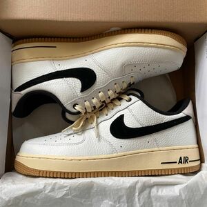 WMNS AIR FORCE 1 ’07 LX 