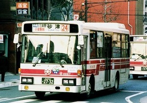 【 バス写真 Lサイズ 】 西鉄 懐かしの赤バス中型車 ■ 6867北九州22か2732 ■ ４枚組