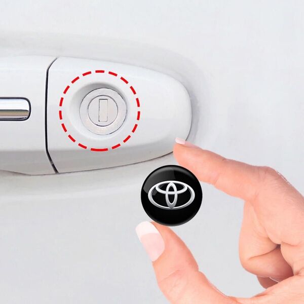 TOYOTA 鍵穴カバー スマートキーレスエンブレム 鍵穴隠し 2枚