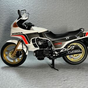 タミヤ 1/12 オートバイシリーズ NO.16 Honda CX500ターボ プラモデル 完成品1