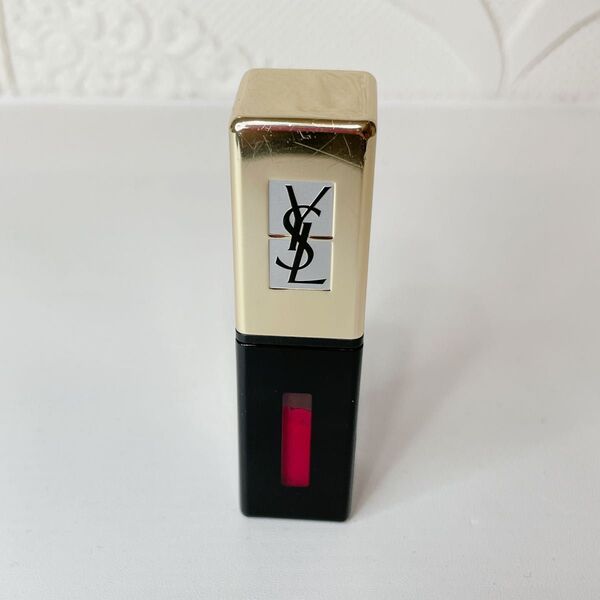 Yves saint Laurent イヴ サンローラン 人気コスメ 口紅 ティント ルージュ ピュールクチュール ヴェルニ