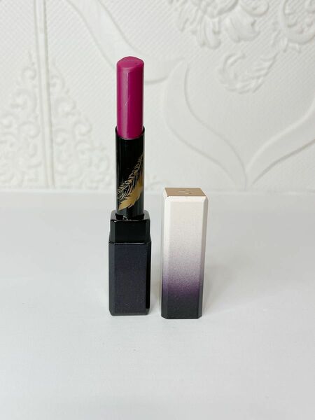 店舗限定 cl de peau BEAUT クレドポーボーテ マニフィカトゥールレーブル 513 口紅