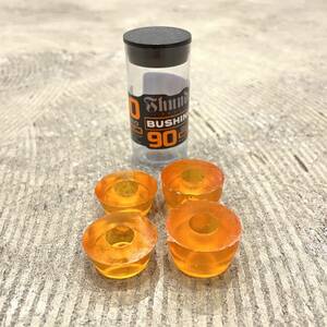 新品 THUNDER TRUCKS BUSHINGS 90 DURO MEDIUM サンダー トラック ブッシュゴム ミディアム オレンジ スケボー スケートボード