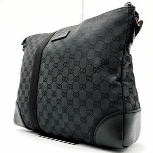1 иен [ превосходный товар ]GUCCI Gucci сумка на плечо большая сумка GG рисунок серебряный металлические принадлежности Logo type вдавлено . кожа парусина черный мужской женский наклонный .