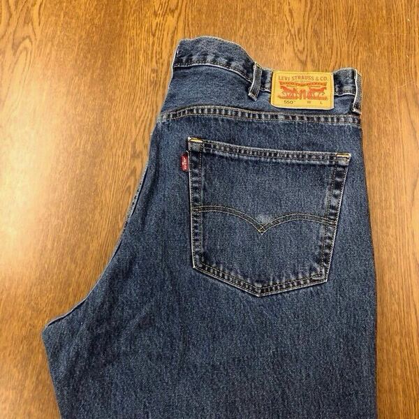 【FF046】Levi's 550 W44 L28 大きいサイズ ビッグサイズ ジーンズ ジーパン デニムパンツ メンズブランド古着 リーバイス550 送料無料