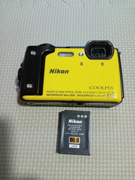 NIKON　COOLPIX　W300 