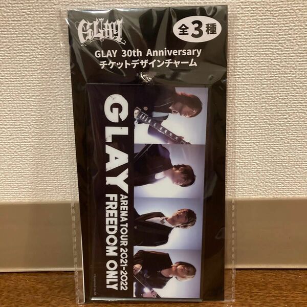 GiGO限定　GLAY 30th Anniversary チケットデザインチャーム 1