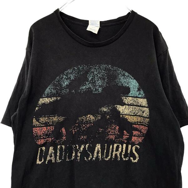 DADDYSAURUS 恐竜半袖Tシャツ　メンズM g6