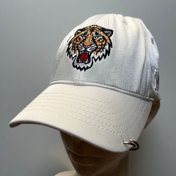 MLB “New York YANKEES”;【美品】キャップ (カーブあり) Size F