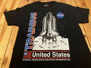 NASA Tシャツ　USA輸入　メンズM 黒　100円スタート　売り切り　古着　スペースシャトル　半袖　プリント　宇宙　